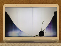 NEC PC-LS150F2P2W　画面割れ