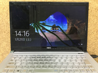 LIFEBOOK AH54/D FMVA54DWZの液晶修理前