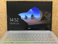 LIFEBOOK AH54/D FMVA54DWZの液晶修理後