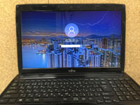 富士通 FMVA53MB 液晶交換後