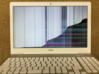 富士通 FMVA42A3G 液晶割れ