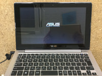 X202Eの液晶修理後