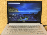 PC-LZ750LS 液晶割れ