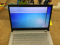 Lavie Z 液晶割れ