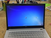 Lavie Z 液晶交換