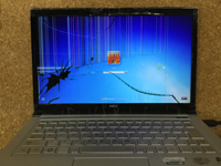 PT55237GBHW 液晶割れ