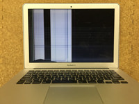 MacbookAir A1466 液晶割れ