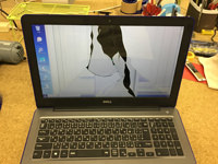 DELL Inspiron 15 5000 液晶割れ