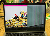 Retina 13 画面割れ