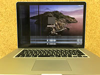 A1502 2015 液晶割れ